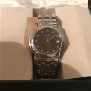 GUCCI diamond watch 100% AUTHENTIC